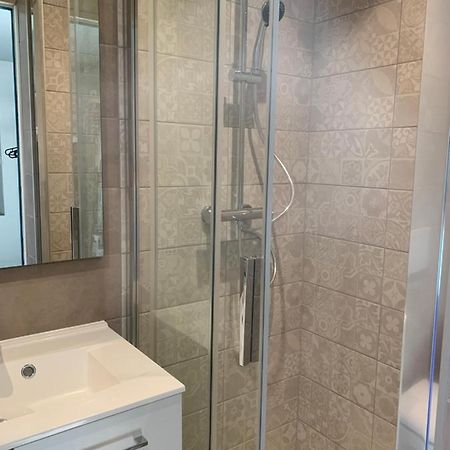 Le Joel Appartement F1 De 21 M² Choisey Екстериор снимка